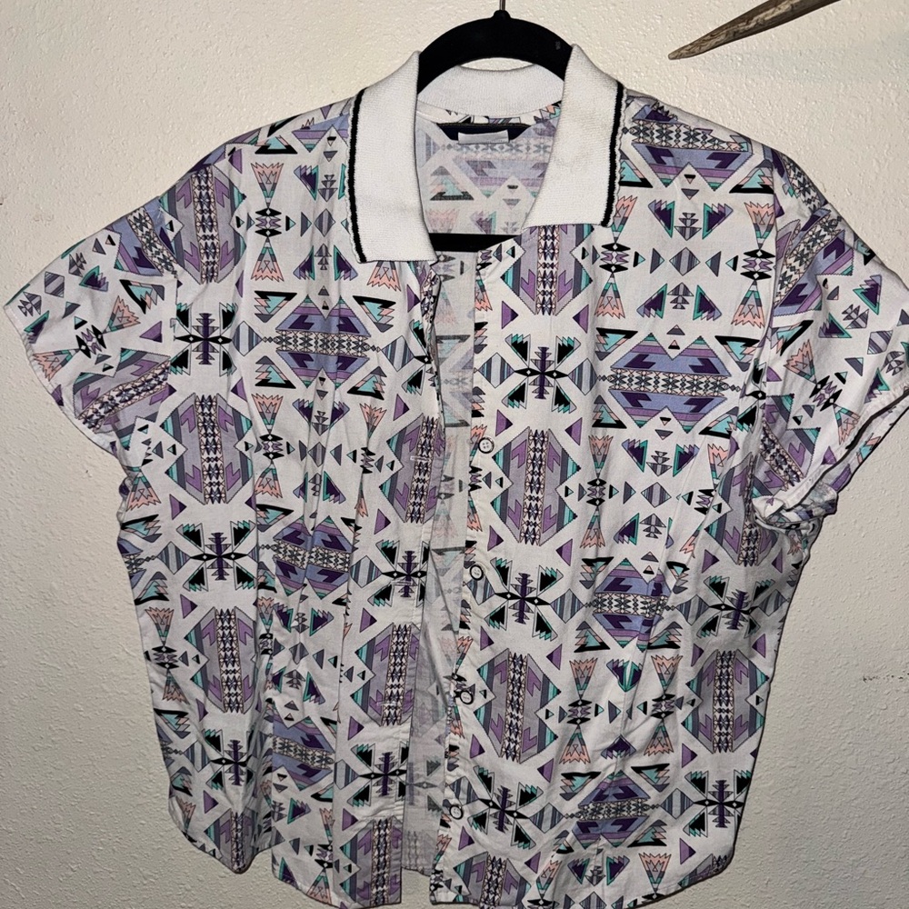 Roper Women's Geometric Button Down Shirt - Purple, Black, White